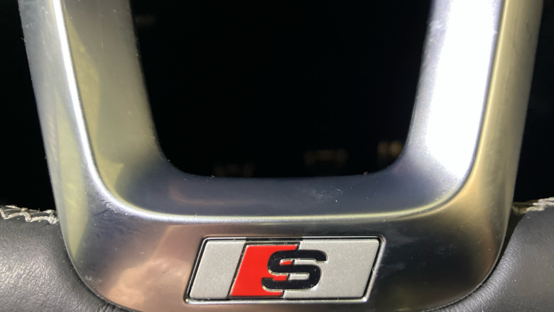 Audi Q3 35 TFSI S Line 5dr [Comfort+Sound Pack] Petrol Estate